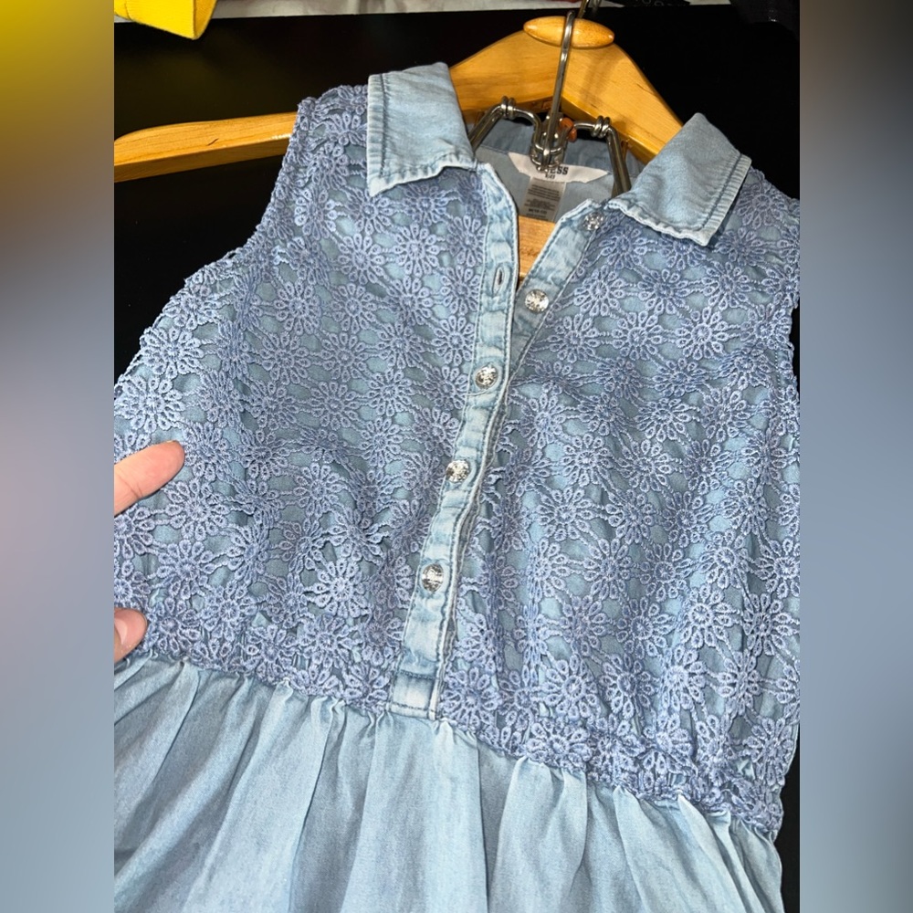 Guess Girl’s Denim Crochet Flower Hi-Low dress size M 10-12 w/ Rhinestones EUC - Picture 2 of 7